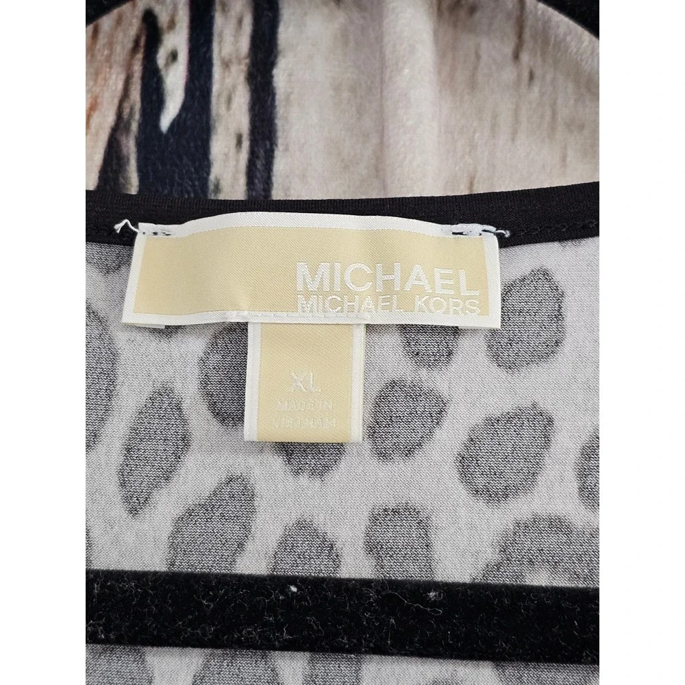Michael Kors Top Womens XL Gray Leopard Pattern Bell Sleeve Crew Neck Blouse EUC - Picture 2 of 5